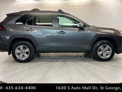 Used 2023 Toyota RAV4 XLE w/ Convenience Package FWD image 6
