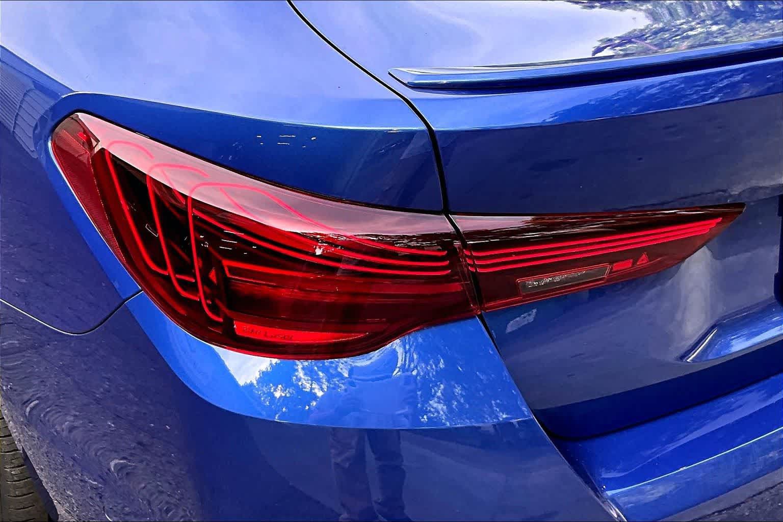 Used 2025 BMW M440i RWD image 28