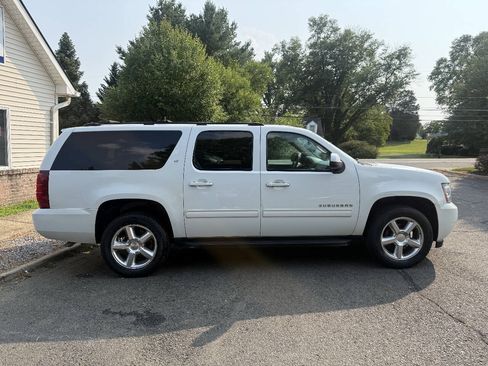 Used 2012 Chevrolet Suburban LT AWD/4WD image 10