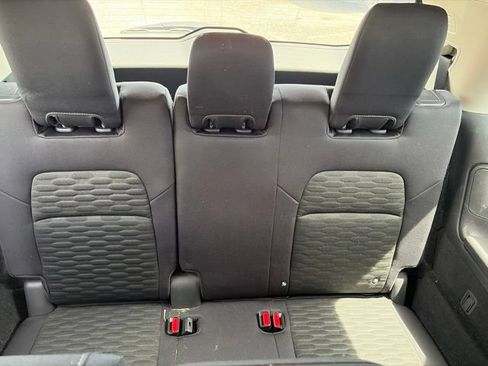 Used 2024 Nissan Pathfinder SV w/ Black Appearance Package FWD image 21