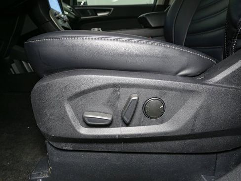 Used 2024 Ford Edge SEL w/ Convenience Package image 38