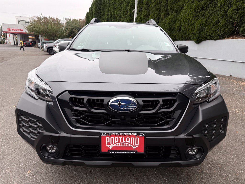 Used 2025 Subaru Outback Wilderness AWD/4WD image 3