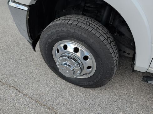 Used 2021 RAM 3500 Laramie AWD/4WD image 9