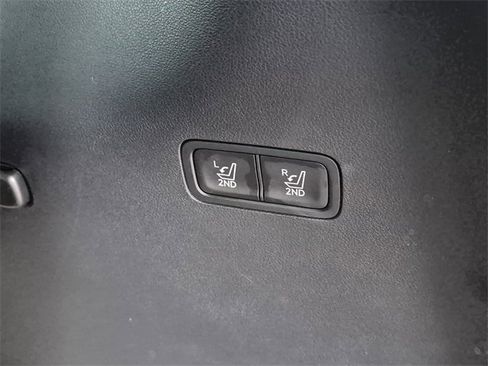 Used 2025 Hyundai Santa Fe SEL image 10