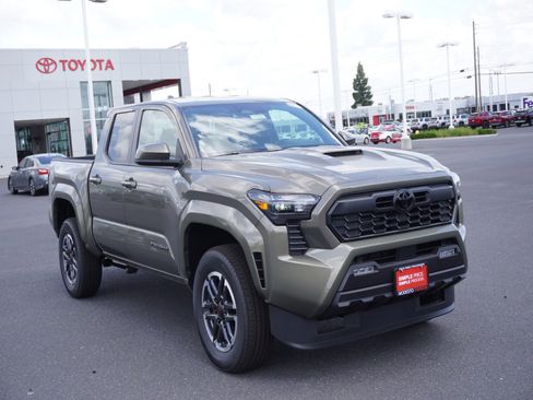 New 2026 Toyota Tacoma TRD Sport AWD/4WD image 1