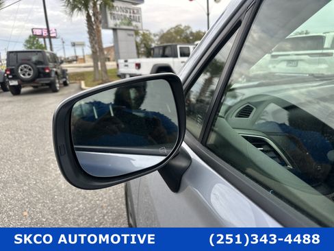 Used 2022 Subaru Forester Premium image 10