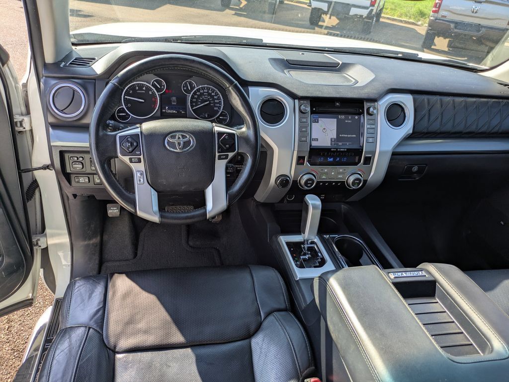 Used 2017 Toyota Tundra Platinum AWD/4WD image 11