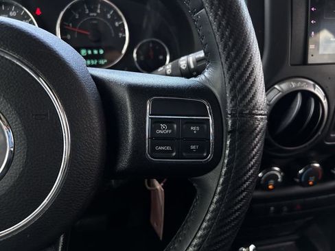 Used 2017 Jeep Wrangler Unlimited Sport w/ Quick Order Package 24S AWD/4WD image 14