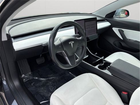Used 2019 Tesla Model 3 Long Range image 6