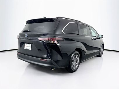 Certified 2024 Toyota Sienna XLE