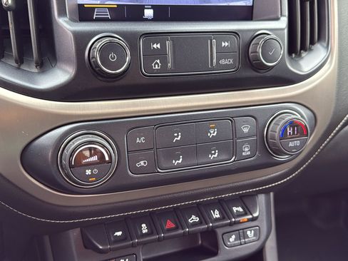 Used 2019 GMC Canyon Denali image 22