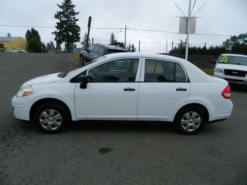 Used 2009 Nissan Versa 1.8 S w/ ABS Pkg image 5