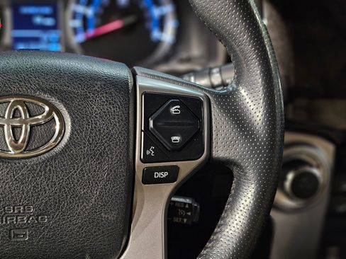 Used 2018 Toyota 4Runner Limited image 28
