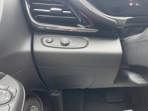 Used 2024 Buick Envista Avenir FWD image 17
