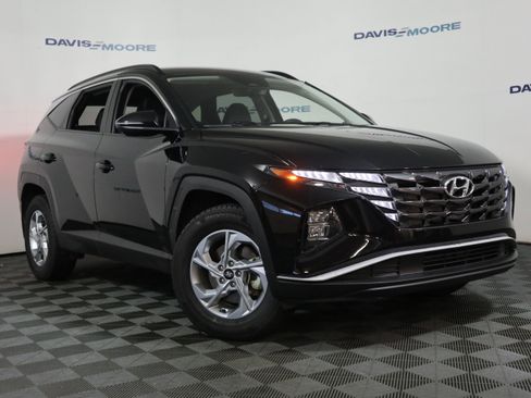 Used 2023 Hyundai Tucson SEL AWD/4WD image 2