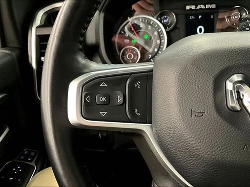 Used 2024 RAM 2500 Big Horn AWD/4WD image 27