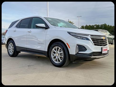 Used 2024 Chevrolet Equinox LT w/ Driver Convenience Package image 16