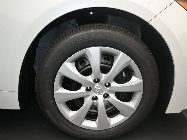 Used 2025 Toyota Corolla LE FWD image 15