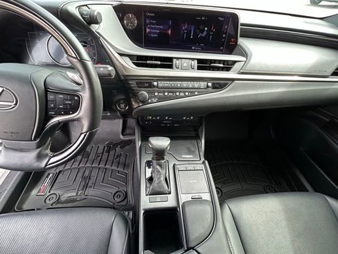 Used 2019 Lexus ES 350 w/ Premium Package image 19