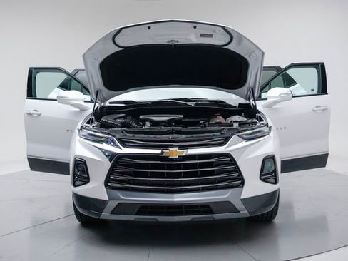Used 2022 Chevrolet Blazer Premier w/ Enhanced Convenience Package AWD/4WD image 17