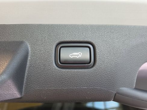 Certified 2026 Kia Sportage EX w/ EX Panorama Roof Package FWD image 42