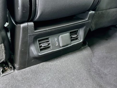 Used 2024 Chevrolet Silverado 1500 LT AWD/4WD image 26