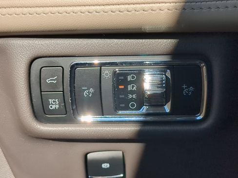 Used 2023 Lincoln Nautilus Reserve w/ Equipment Group 201A AWD/4WD image 57