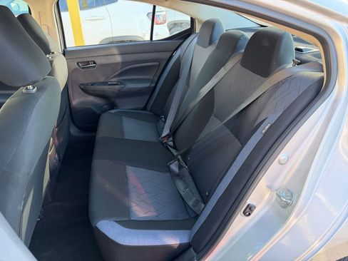 Used 2025 Nissan Versa SV image 36