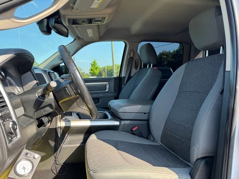 Used 2018 RAM 1500 Big Horn image 15