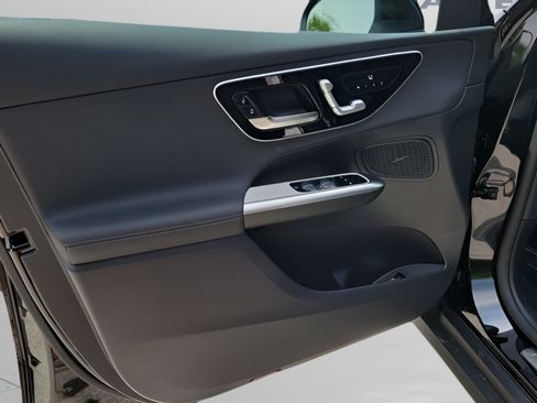 Certified 2026 Mercedes-Benz GLC 300 image 15