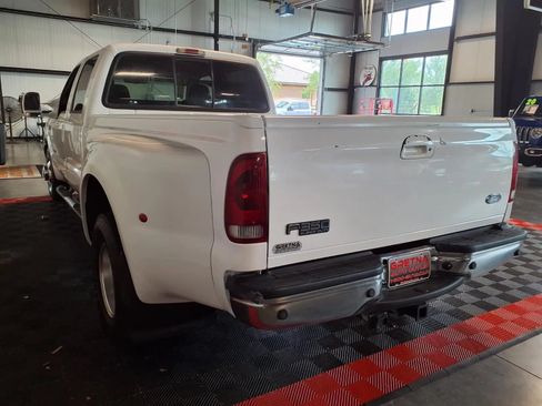 Used 2003 Ford F350 Lariat RWD image 5