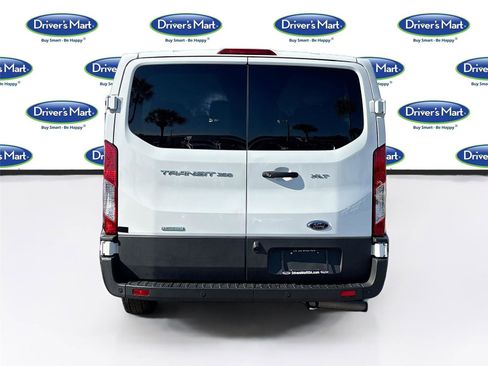 Used 2023 Ford Transit 350 XLT image 6