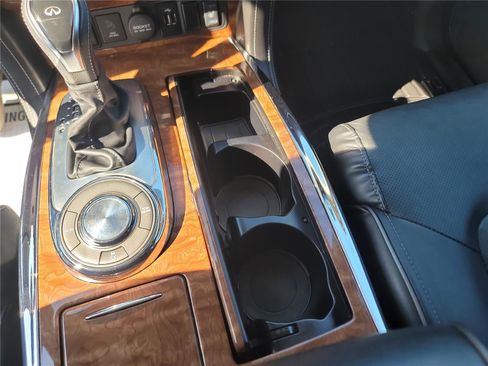 Used 2019 INFINITI QX80 Luxe w/ 22" Wheel Package image 18