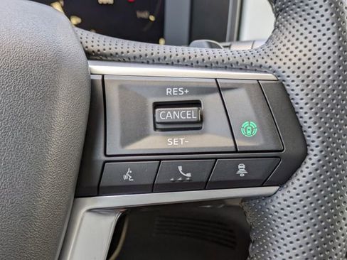 New 2025 Mitsubishi Outlander SE image 30