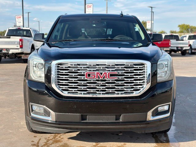 Used 2020 GMC Yukon XL Denali w/ Denali Premium Package AWD/4WD image 2