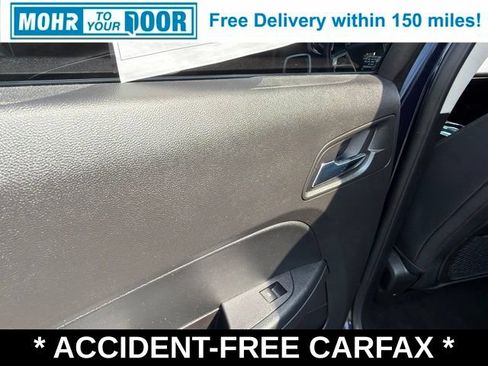 Used 2017 Chevrolet Equinox LT w/ Convenience Package FWD image 38