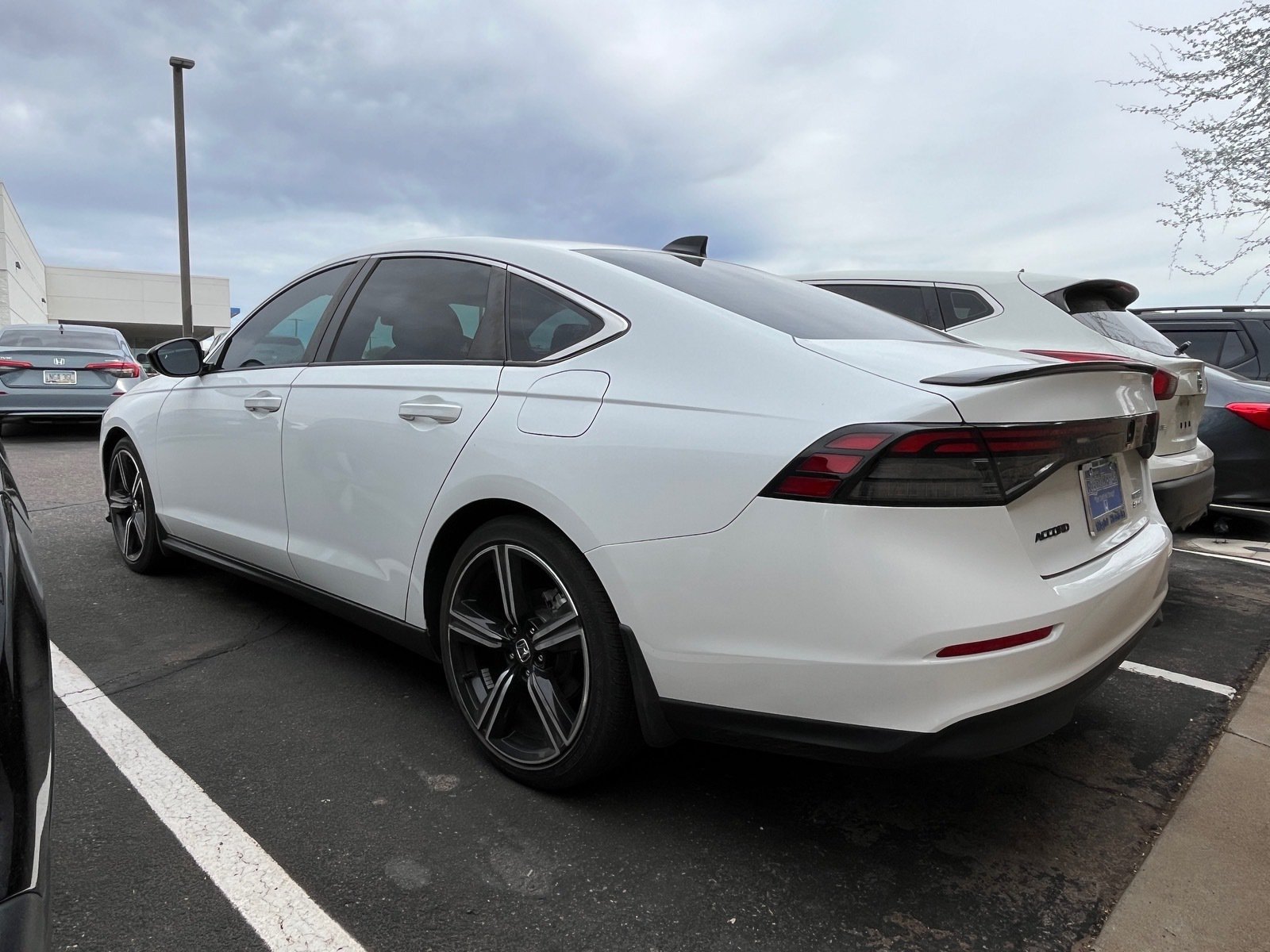 Used 2024 Honda Accord Sport image 3