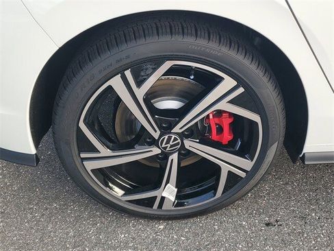 New 2026 Volkswagen GTI SE image 5
