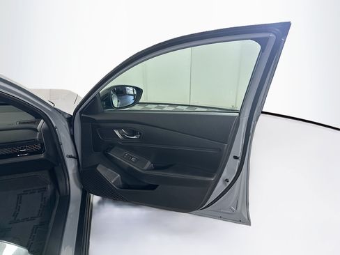Used 2023 Honda Accord Sport image 31