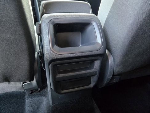 Used 2023 Volkswagen Taos S image 11