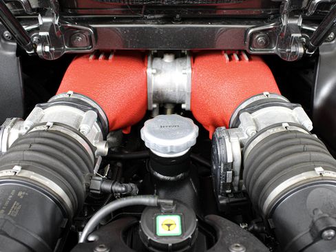 Certified 2013 Ferrari 458 Spider RWD image 60