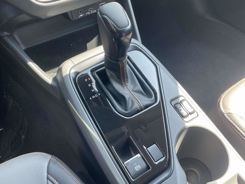 New 2025 Subaru Crosstrek 2.5i Limited w/ Crosstrek Mirror Package image 14