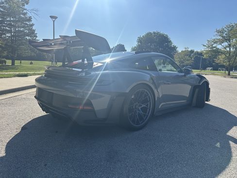Used 2025 Porsche 911 GT3 RS RWD image 9