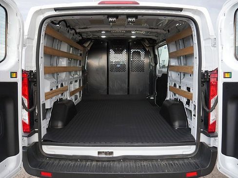 Used 2024 Ford Transit 250 Low Roof w/ Exterior Upgrade Package image 39