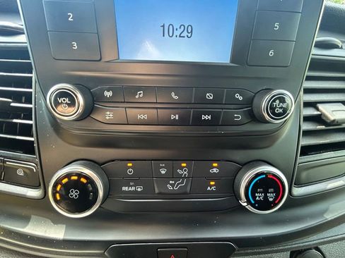 Used 2024 Ford Transit 250 Low Roof w/ Exterior Upgrade Package RWD image 20