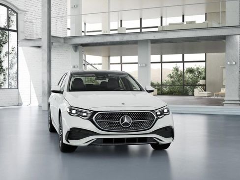 New 2026 Mercedes-Benz E 450 4MATIC Sedan image 8