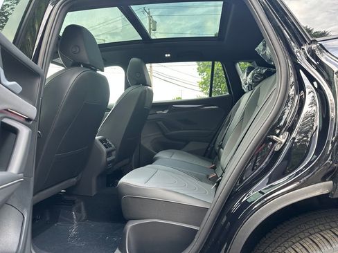 New 2026 Volkswagen Tiguan SE R-Line AWD/4WD image 18