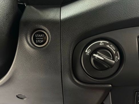 Used 2023 Nissan Frontier PRO-4X w/ Pro Convenience Package image 23