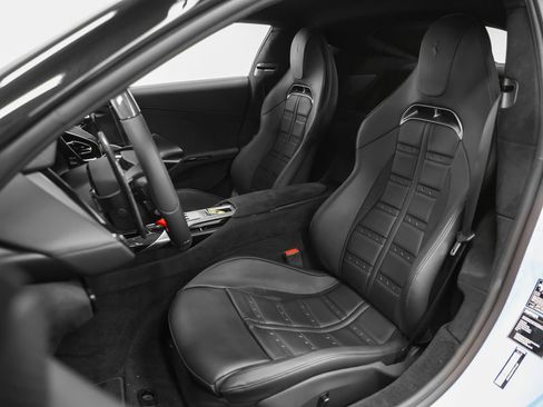 Certified 2025 Ferrari 12Cilindri RWD image 81