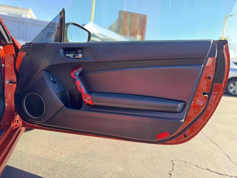 Used 2015 Scion FR-S image 24